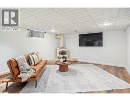 850 GREENDALE DRIVE - 21