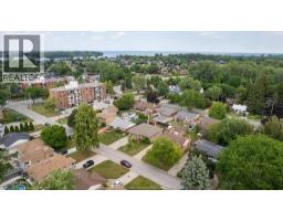 850 GREENDALE DRIVE - 35