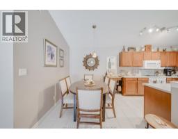 22 VILLA COURT - 16