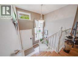 22 VILLA COURT - 5