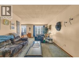 3343 HEMLOCK - 21