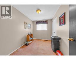 3343 HEMLOCK - 30