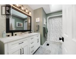 398 International AVENUE - 43