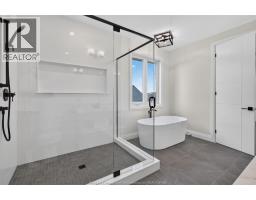5325 HURON CHURCH LINE - 33