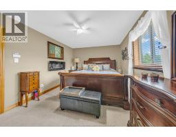 290 JEWEL STREET - 18