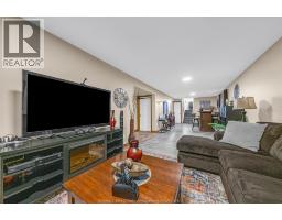290 JEWEL STREET - 29