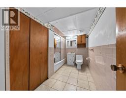 39 JOHNSON AVENUE - 31