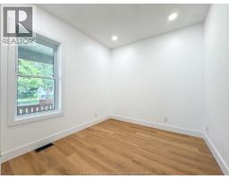 651 BROCK STREET - 11