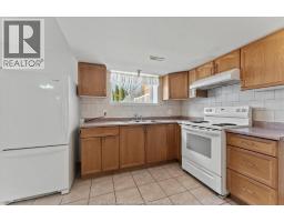 64 TOFFLEMIRE COURT - 23
