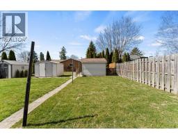 64 TOFFLEMIRE COURT - 28