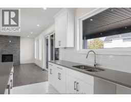 103 BAY STREET - 38