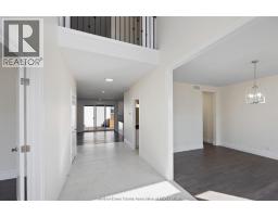 103 BAY STREET - 5