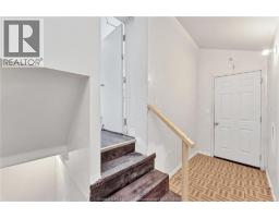 418 CARON AVENUE - 16