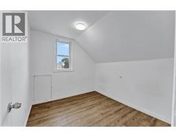418 CARON AVENUE - 25