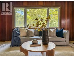 482 JOHN M ST - 25