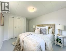482 JOHN M ST - 30