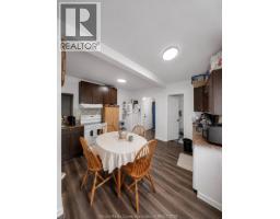 253 CURRY AVENUE - 14