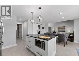 689 GEORGE KENNEDY WAY - 11