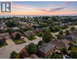 689 GEORGE KENNEDY WAY - 41