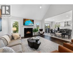 689 GEORGE KENNEDY WAY - 5