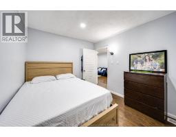 1170 PIERRE AVENUE - 20
