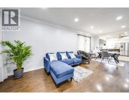 1170 PIERRE AVENUE - 6