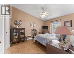 336 ROCKPORT - 15