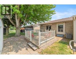 336 ROCKPORT - 29