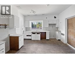 3770 SANDWICH STREET - 9