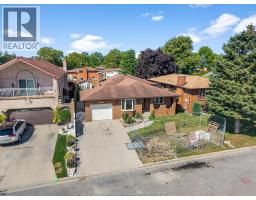 2787 Lionel DRIVE - 33
