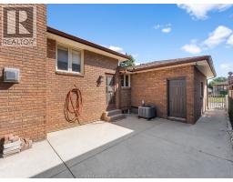 2787 Lionel DRIVE - 36