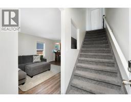 1032 Josephine AVENUE - 11