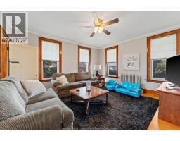 1409 GRANVILLE CRESCENT - 13