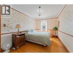1409 GRANVILLE CRESCENT - 22