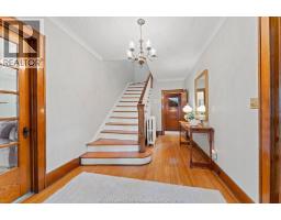 1409 GRANVILLE CRESCENT - 6