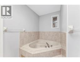 128 MARINA GROVE - 26