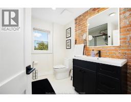 1092 MONMOUTH - 22
