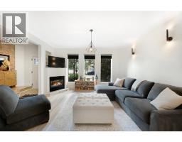 1092 MONMOUTH - 7