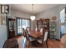 1747 CHORNOBY CRESCENT - 13