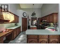 1747 CHORNOBY CRESCENT - 7