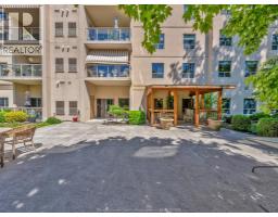 315 VILLAGE GROVE DRIVE UnitNo. 505 - 17