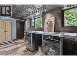 421 Arlington - 36