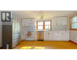 31 Maidstone AVENUE East - 6