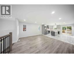 2267 LOUIS AVENUE - 6