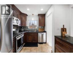 735 Lounsborough - 14