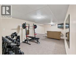 735 Lounsborough - 30