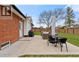 735 Lounsborough - 42