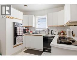 1172 MARION AVENUE - 11
