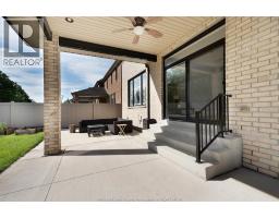 6181 SILVER MAPLE - 32