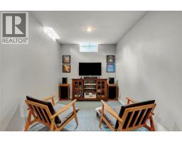 45 MERRITT AVENUE - 28